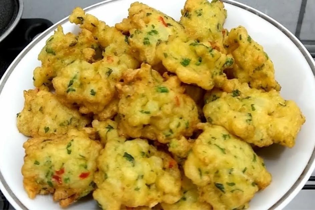 Bolinhos de couve-flor deliciosos Bolinhos de couve-flor deliciosos