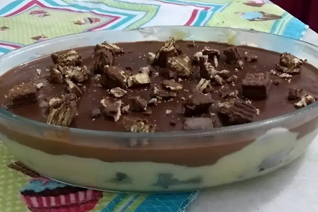 Pavê de bis fácil e delicioso a sobremesa que faço todos os finais de semana Pavê de bis fácil e delicioso a sobremesa que faço todos os finais de semana