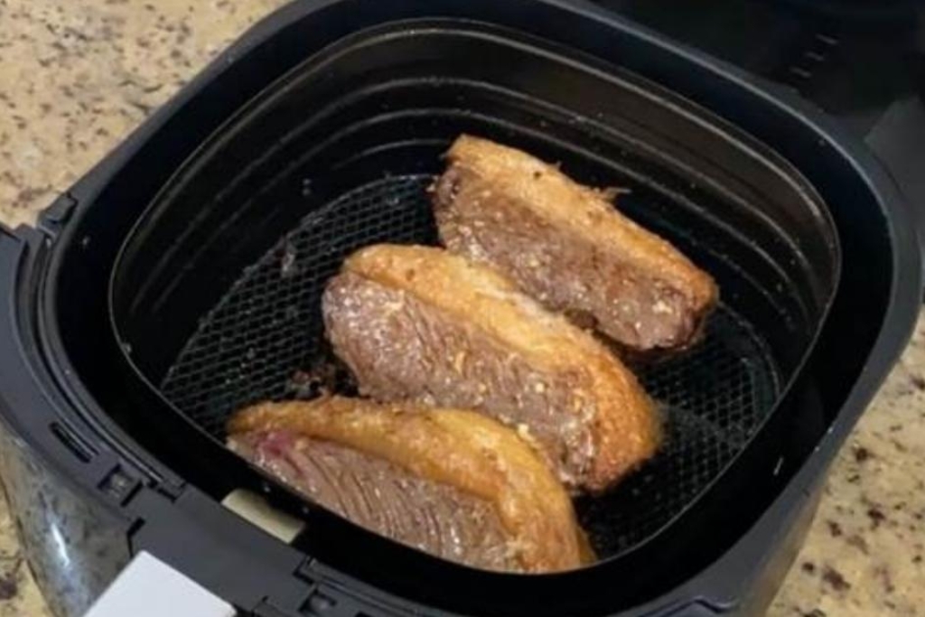 Picanha na air fryer, com sabor delicioso de churrasco Picanha na air fryer, com sabor delicioso de churrasco
